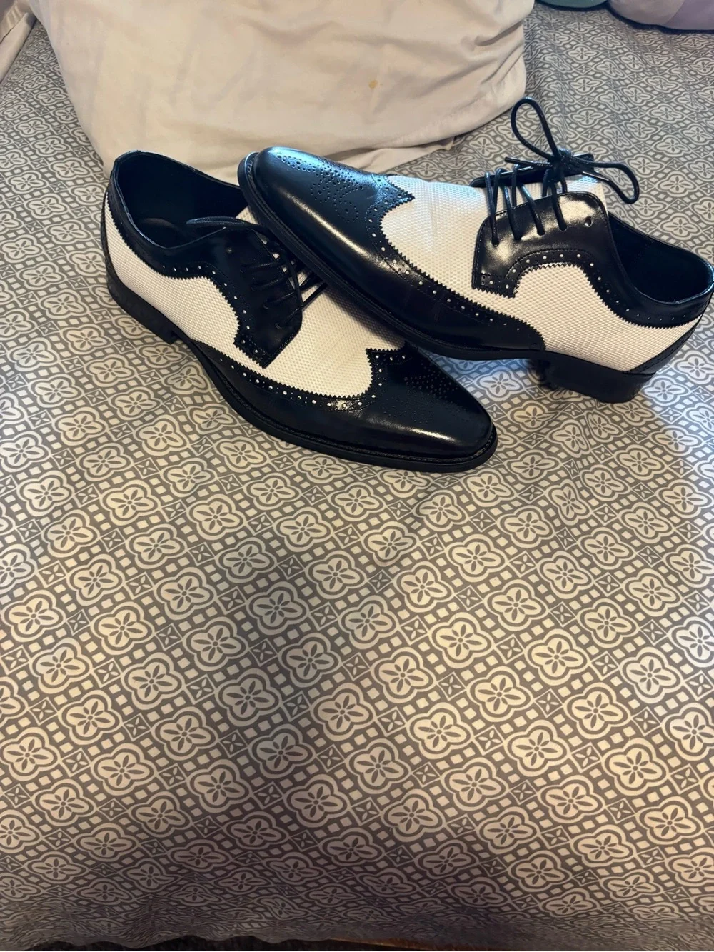 Giorgio Venturi Black Shoe Box and shoes